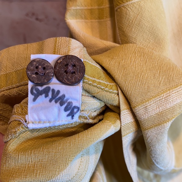 Tommy Bahama silk shirt button down yellow plaid - Picture 7 of 9